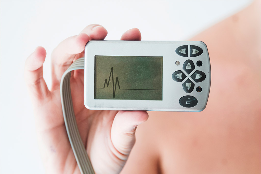 Na czym polega badanie EKG z użyciem holtera?